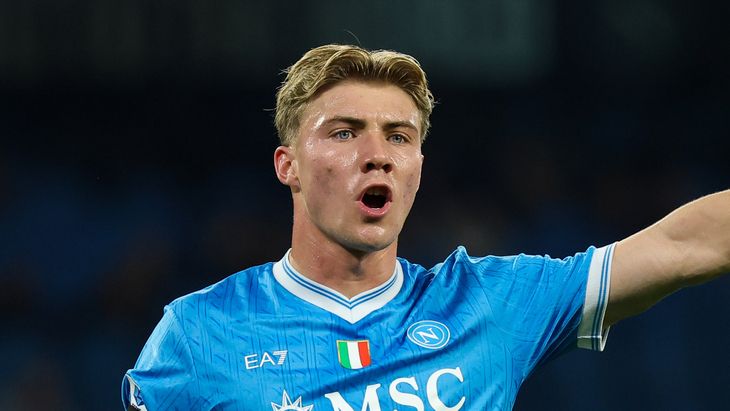 Расмус Хейлунн — нападающий «Наполи»