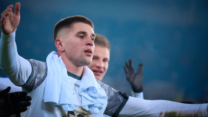 Владислав Саусь