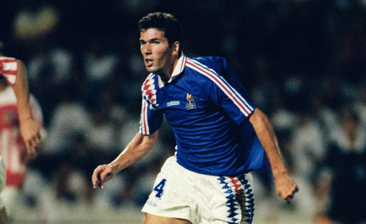 Зинедин Зидан дебютирует за сборную Франции