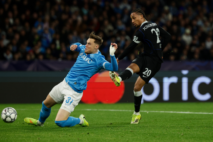 Второй гол Жоау Педру