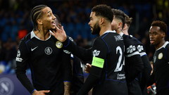 Игроки «Челси» празднуют гол