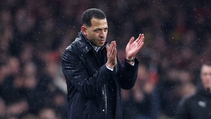 Лиам Росеньор — главный тренер «Челси»