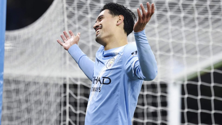 Тиджани Рейндерс