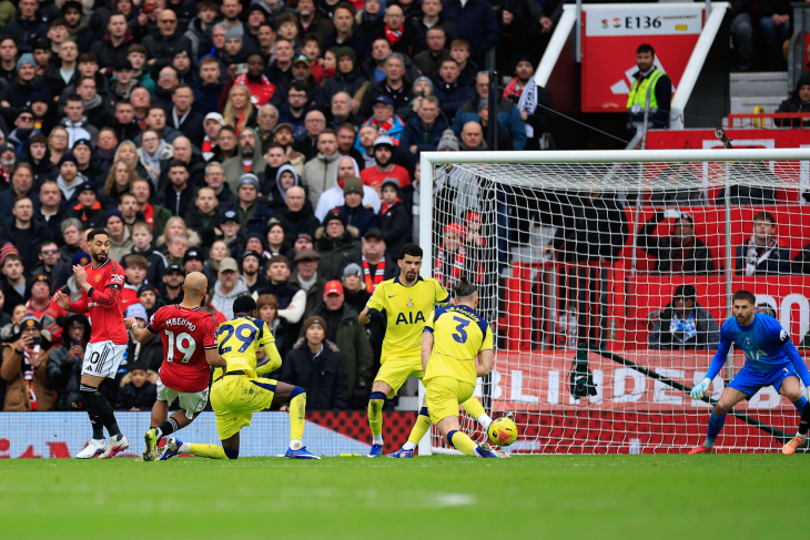 Гол Брайана Мбёмо