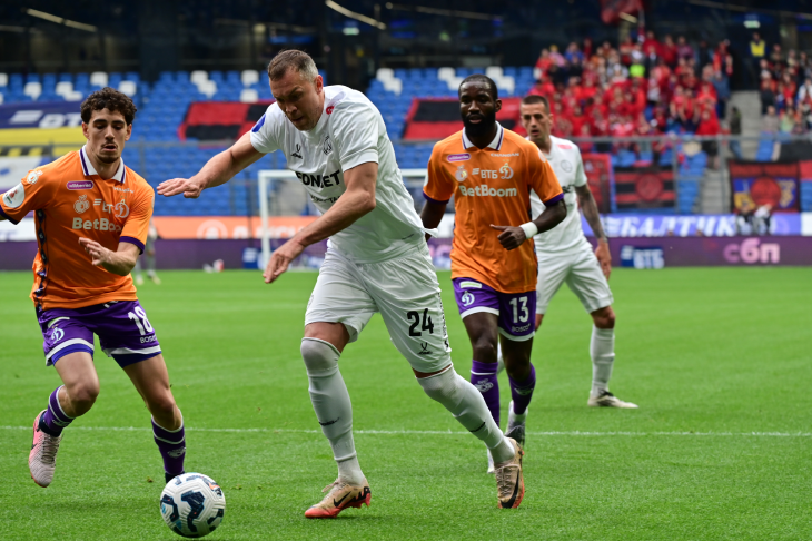 Артем Дзюба