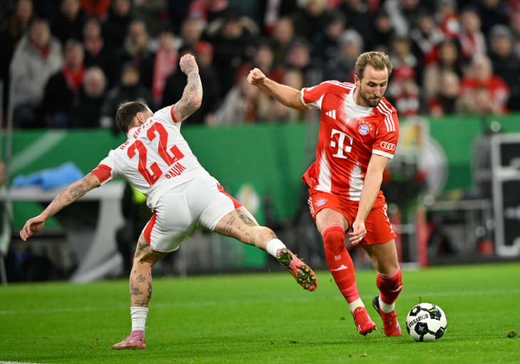 Кейн бьёт по воротам