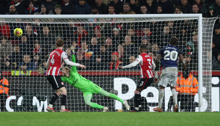 Гол Нони Мадуэке