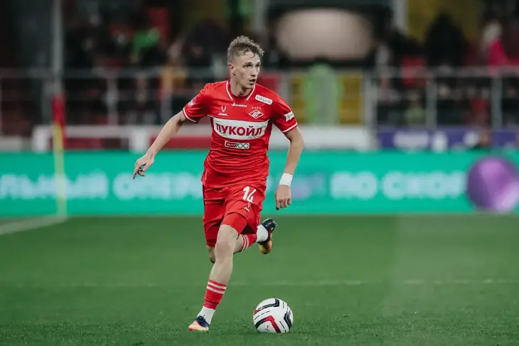 Илья Самошников