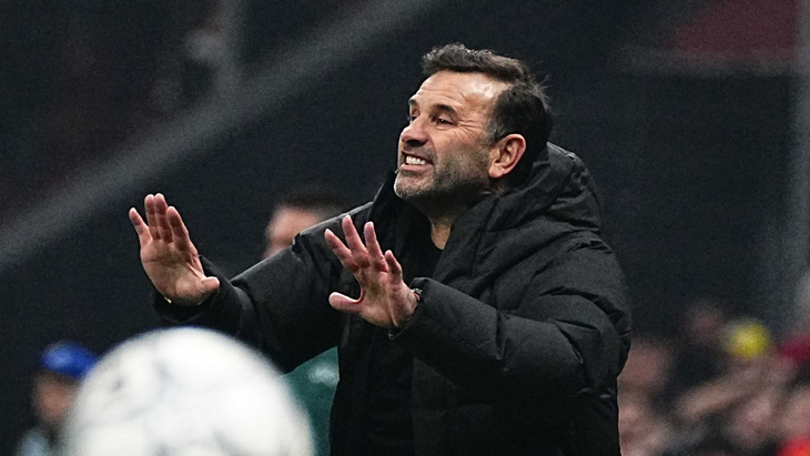 Окан Бурук — главный тренер «Галатасарая»