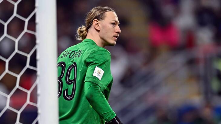 Матвей Сафонов