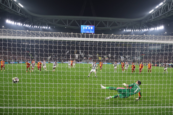 Гол Локателли с пенальти