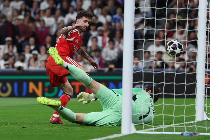 Гол Рафы Силвы