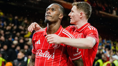 Каллум Хадсон-Одои празднует гол