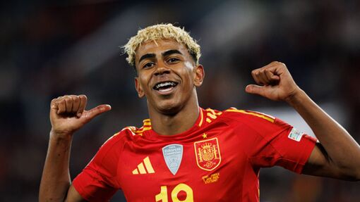 Ламин Ямаль 