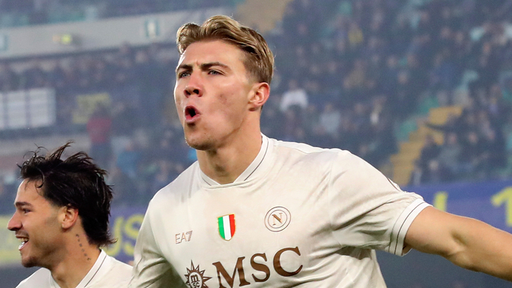 Расмус Хейлунн — нападающий «Наполи»