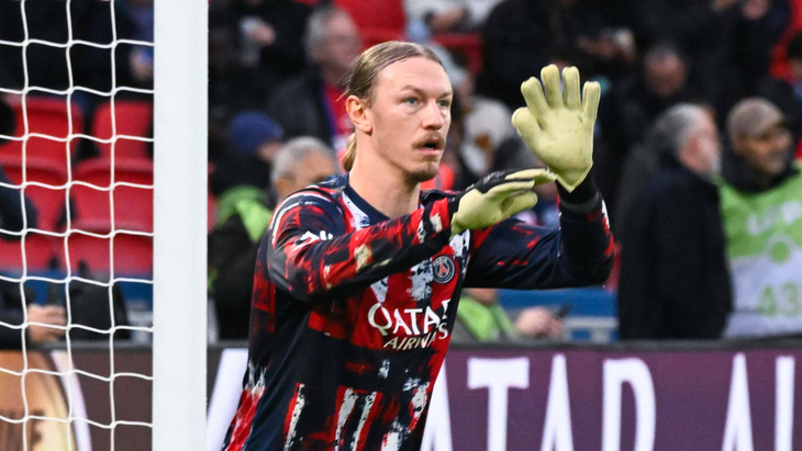 Матвей Сафонов — голкипер ПСЖ