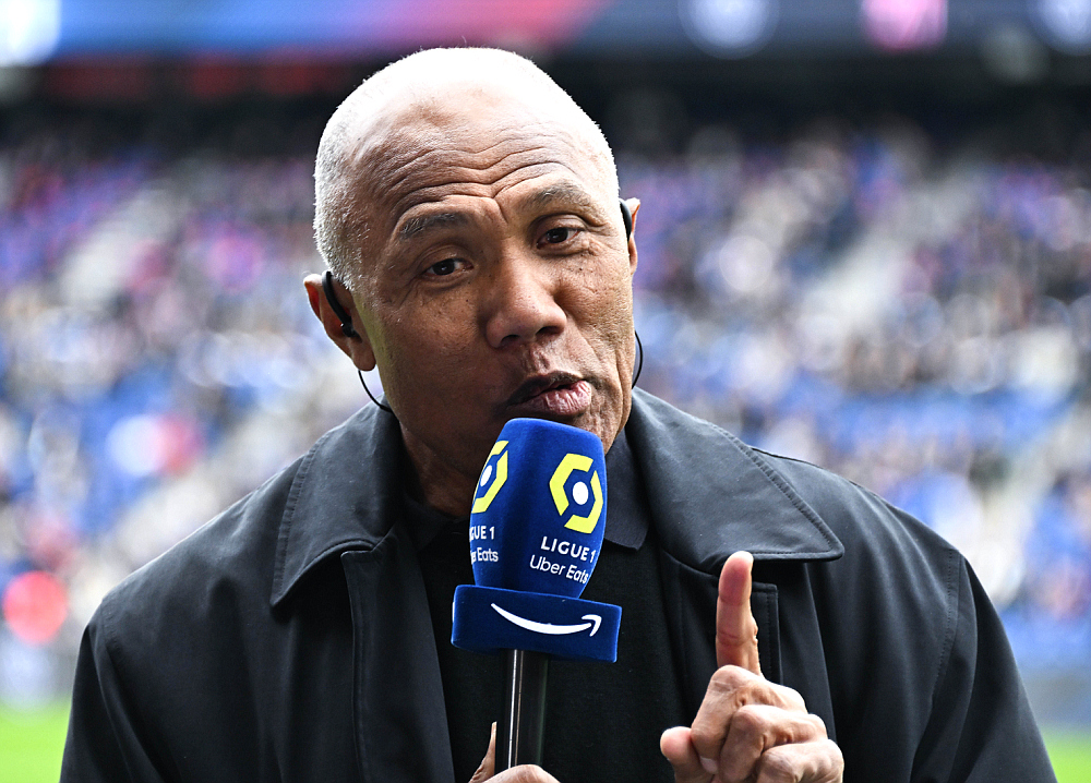 Антуан Комбуаре, главный тренер ФК «Париж»