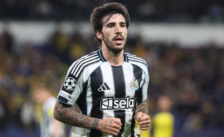 Сандро Тонали