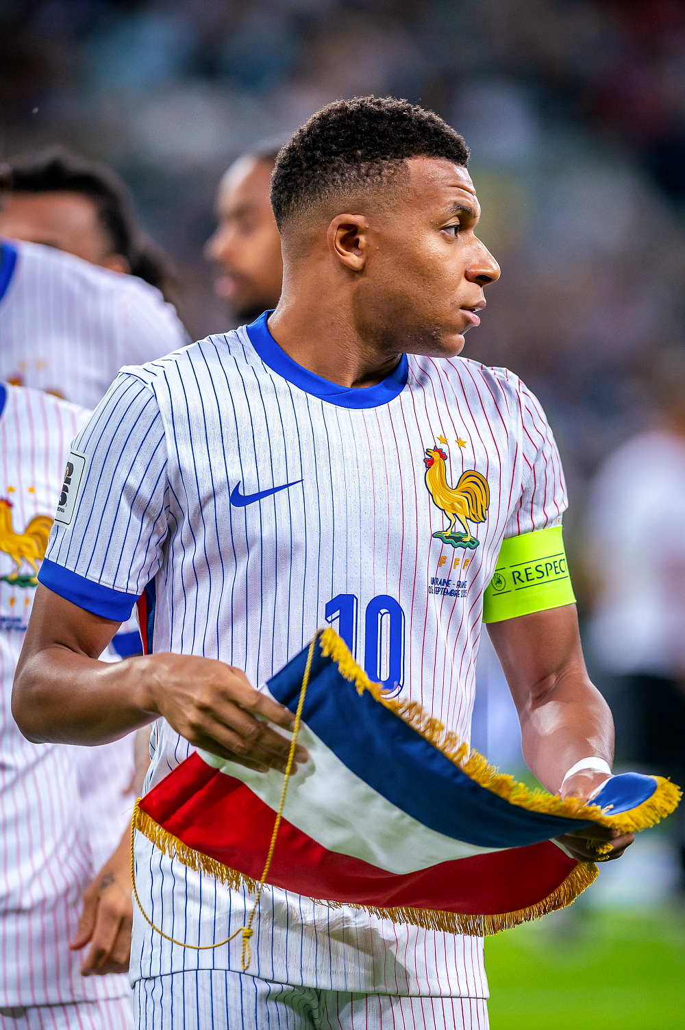 Килиан Мбаппе в форме сборной Франции