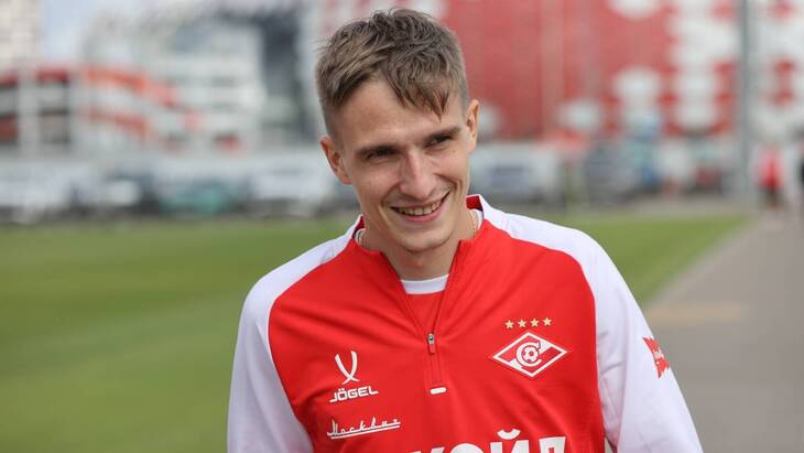 Илья Самошников