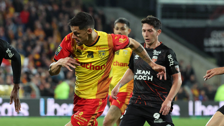 «Лорьян» — «Ланс»