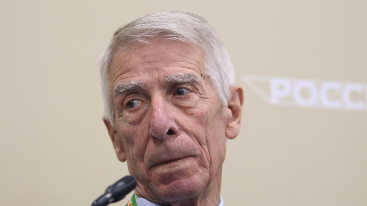 Валерий Непомнящий