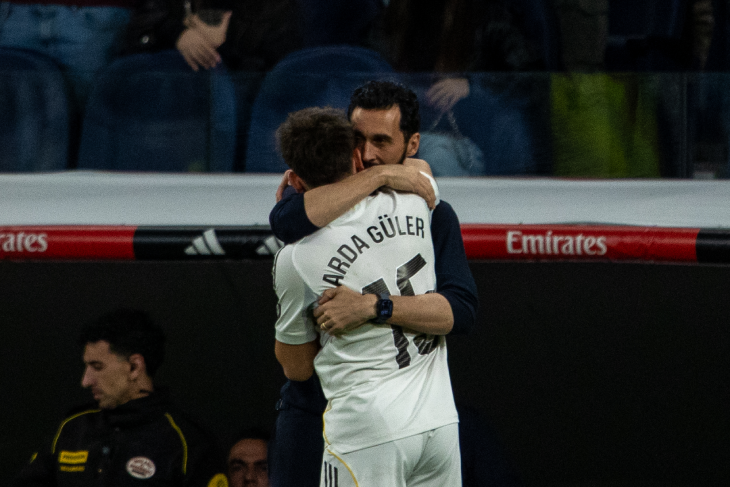 Арда Гюлер и Альваро Арбелоа 