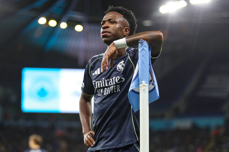 Винисиус Жуниор