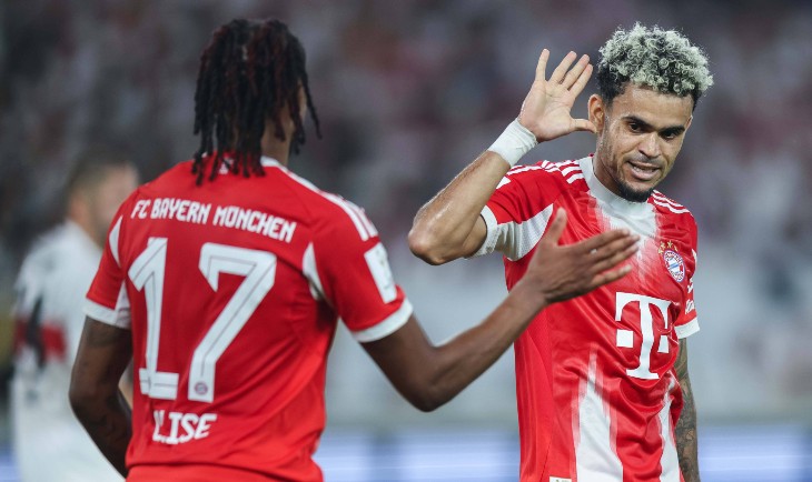 Майкл Олисе и Луис Диас