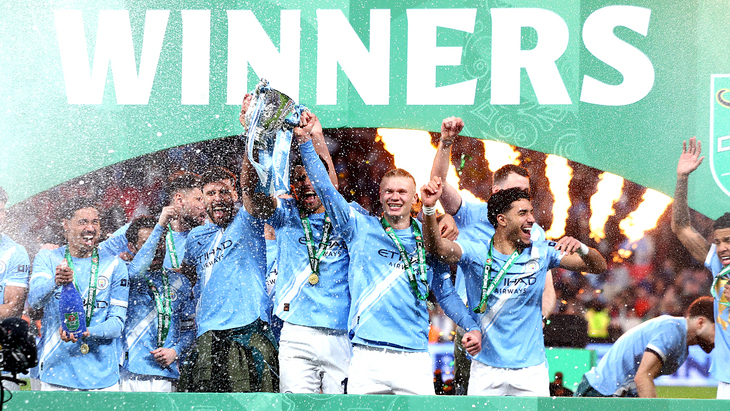 Игроки «Сити» празднуют победу