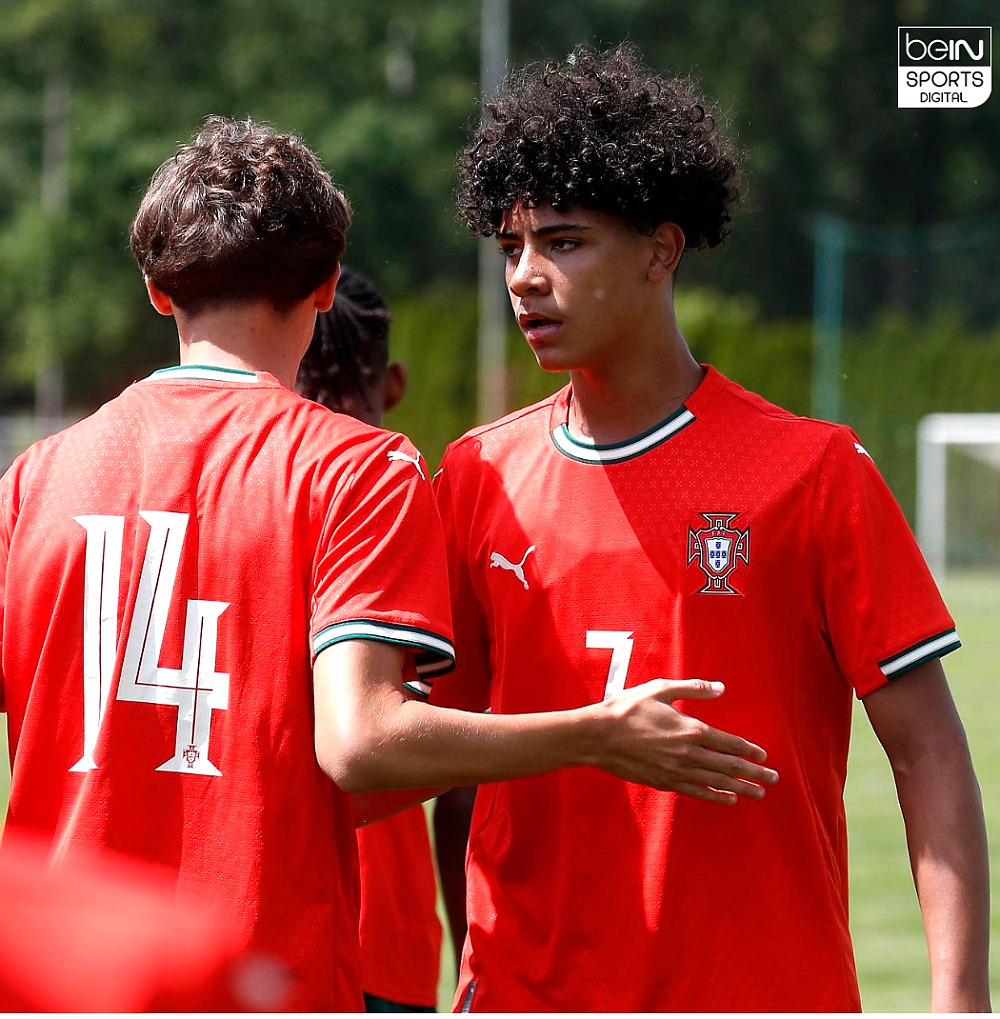 Роналду-младший на тренировке сборной Португалии. Май 2025 года