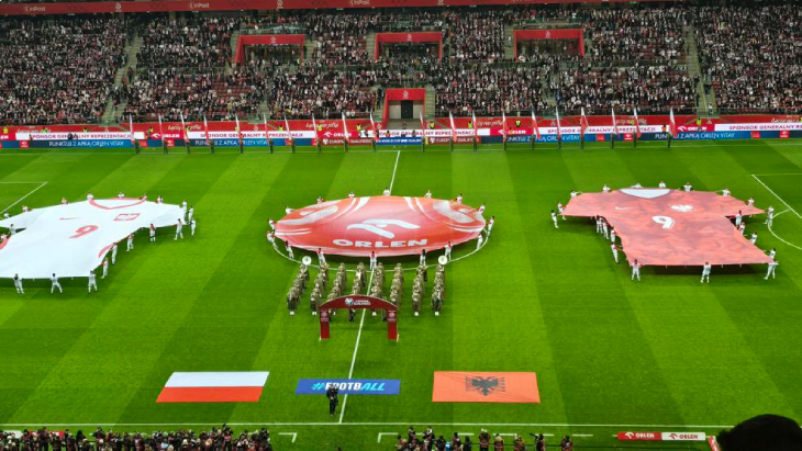 Польша — Албания