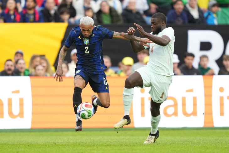 Фол Упамекано