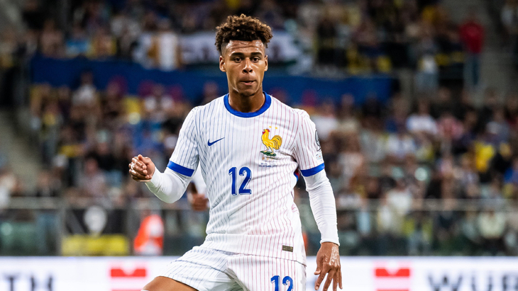 Дезире Дуэ — игрок сборной Франции