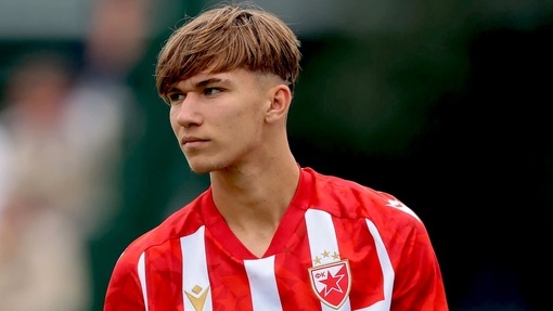 Василие Костов