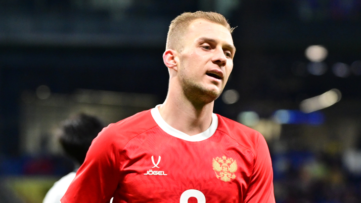 Дмитрий Баринов — полузащитник сборной России