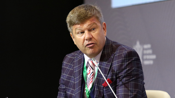 Дмитрий Губерниев