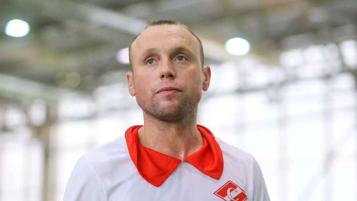 Денис Глушаков