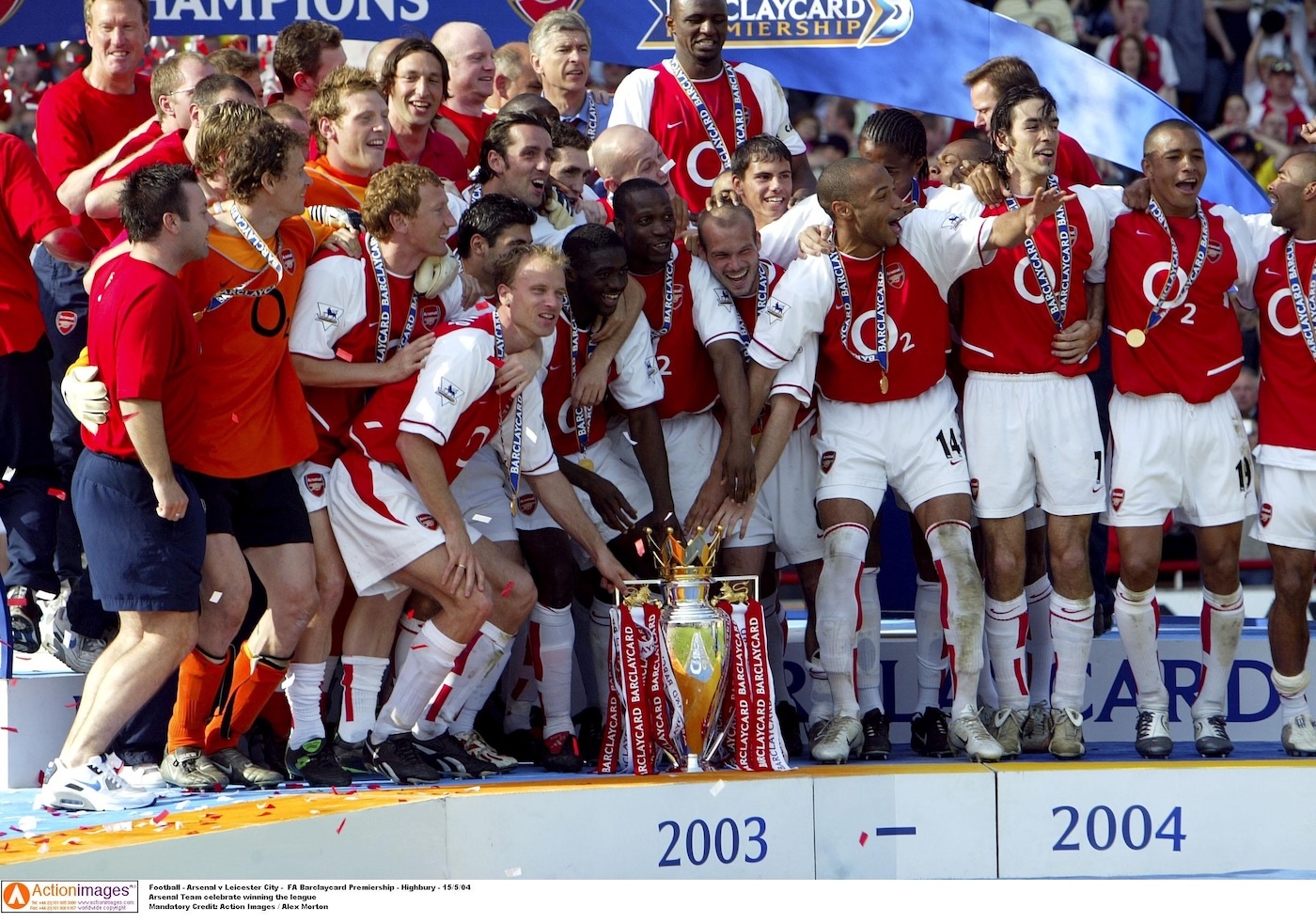 «Арсенал» — чемпион АПЛ в сезоне-2003/2004