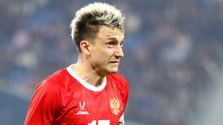Александр Головин