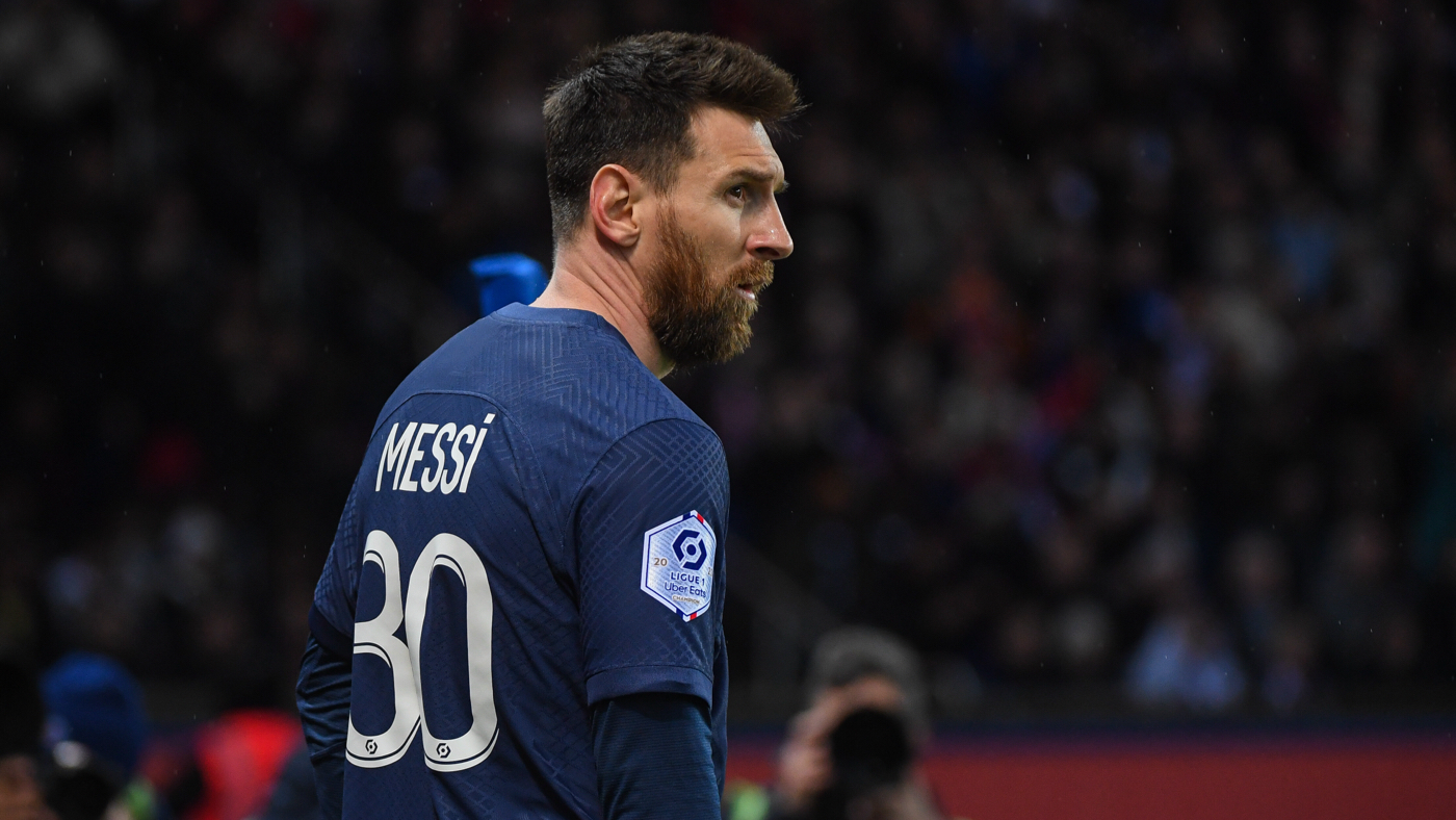 Лео Месси в составе «Пари Сен-Жермен» в сезоне 2022/23