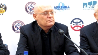 Владимир Петров