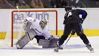 «Лев» — «Слован»