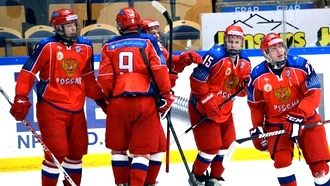 Хоккеисты юниорской сборной России
