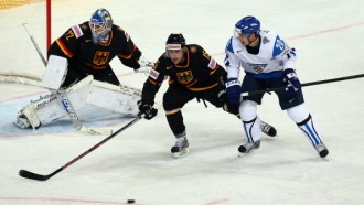 Янне Песонен (справа) и Енс Баксман