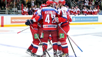 Хоккеисты сборной России