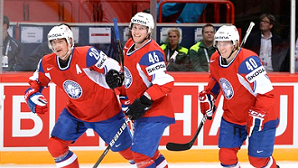 Андерс Бастиансен (слева)