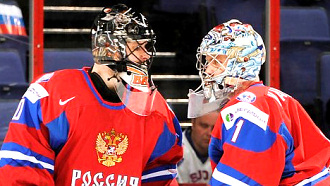 Замена вратаря после четвертой пропущенной шайбы: Семен Варламов меняет Илью Брызгалова