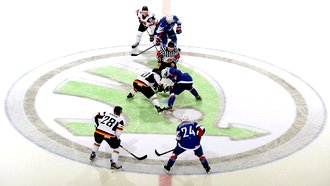 Нальду команды Германии и Франции