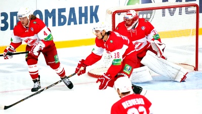 Хоккеисты «Спартака»